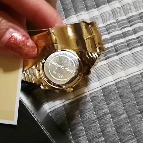 Authentic Michael kors Womens Watch ⌚️ - Picture 4 of 10